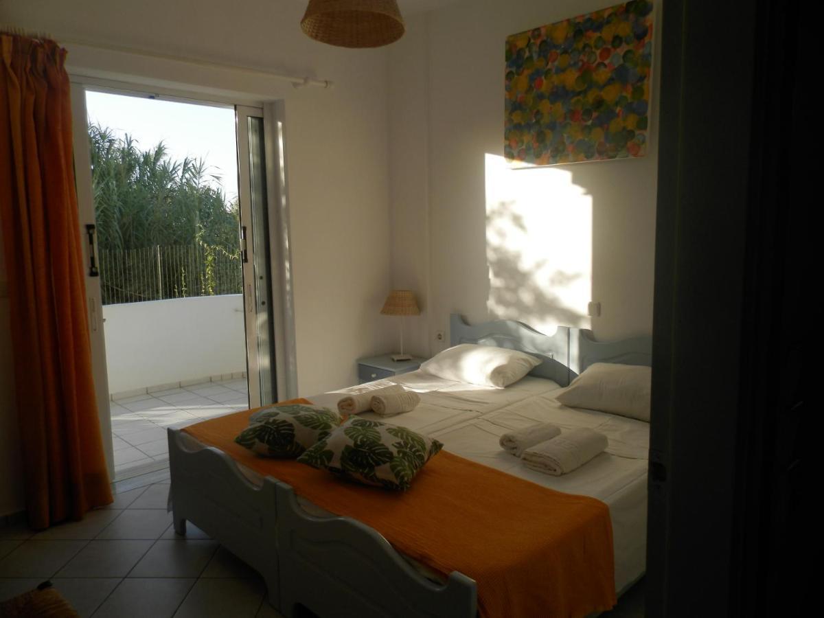 Silvi Mari Apartments Платанес Экстерьер фото