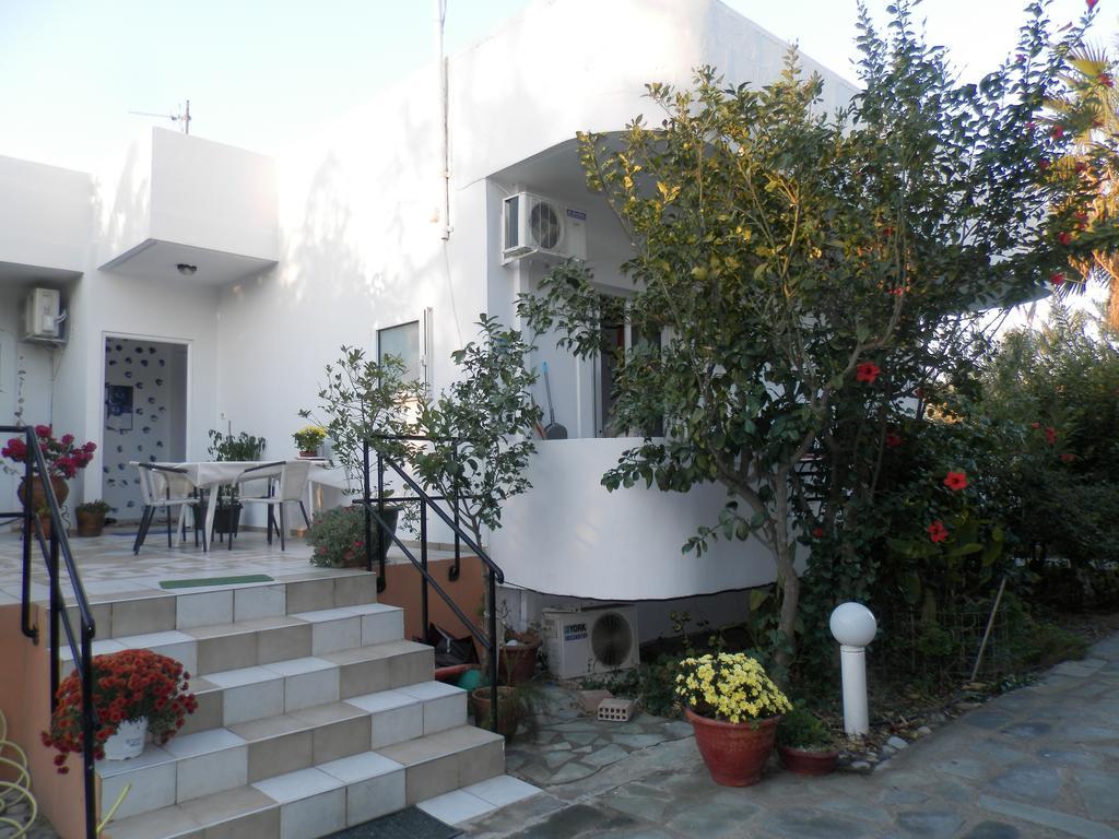 Silvi Mari Apartments Платанес Экстерьер фото