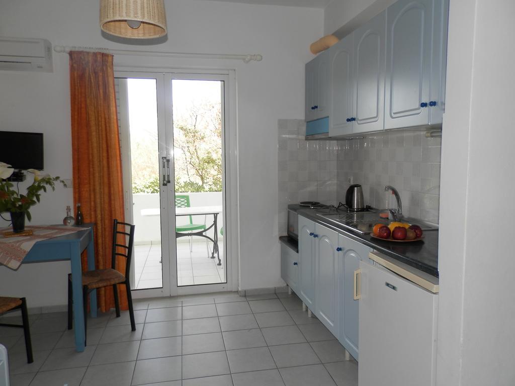 Silvi Mari Apartments Платанес Экстерьер фото