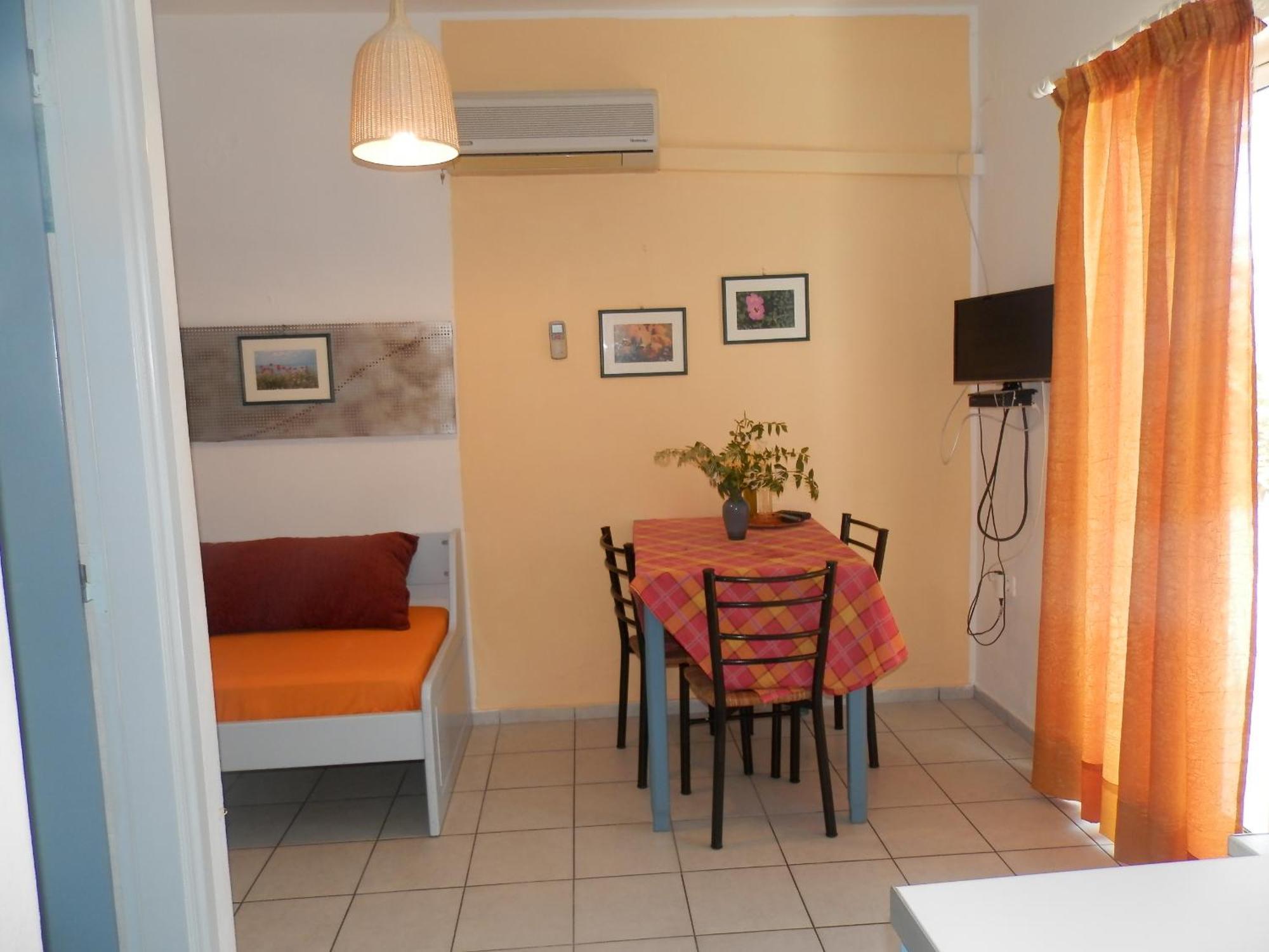 Silvi Mari Apartments Платанес Экстерьер фото
