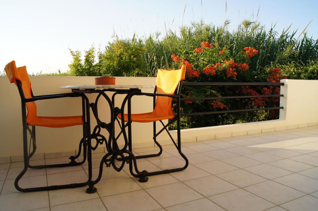 Silvi Mari Apartments Платанес Экстерьер фото